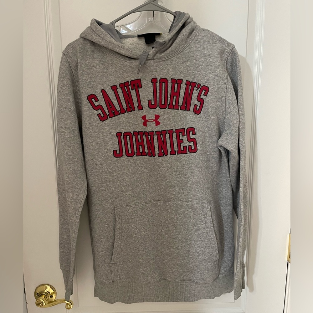 Under Armour Men’s Small St. John’s hoodie